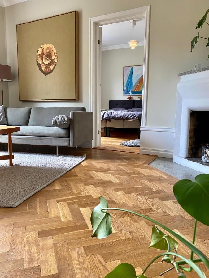 Skoena Hoenor Apartments Вісбю Екстер'єр фото