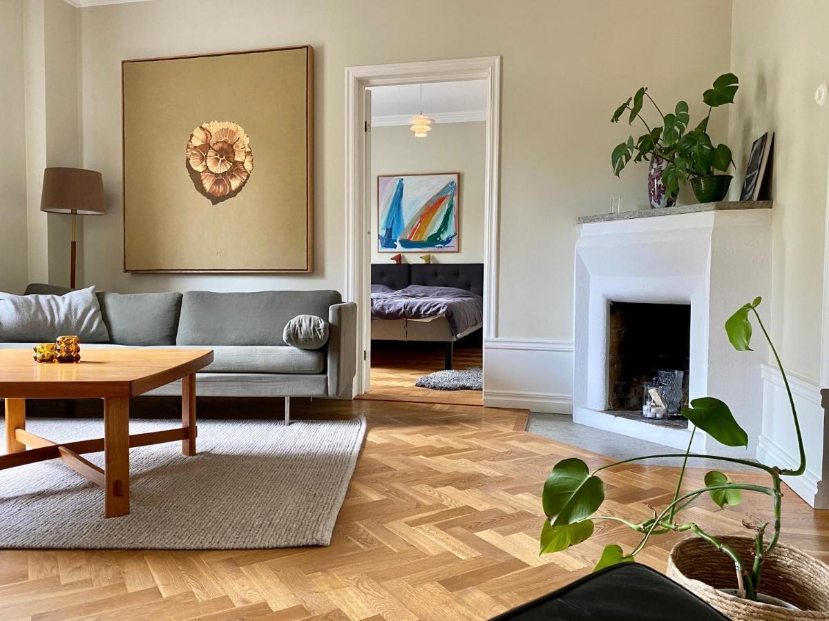 Skoena Hoenor Apartments Вісбю Екстер'єр фото